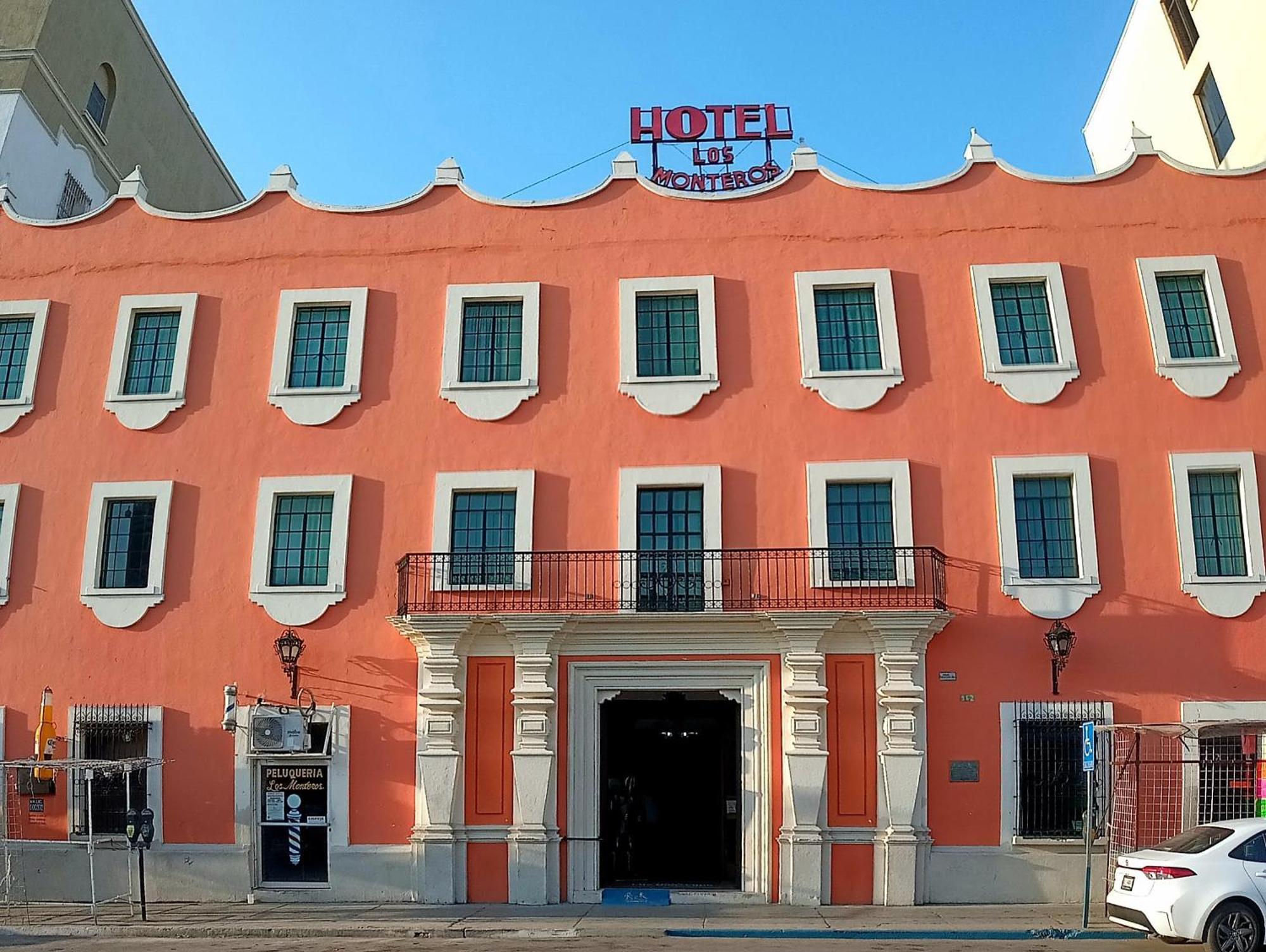 Hotel Los Monteros ซิวดัดบิกโตเรีย ภายนอก รูปภาพ