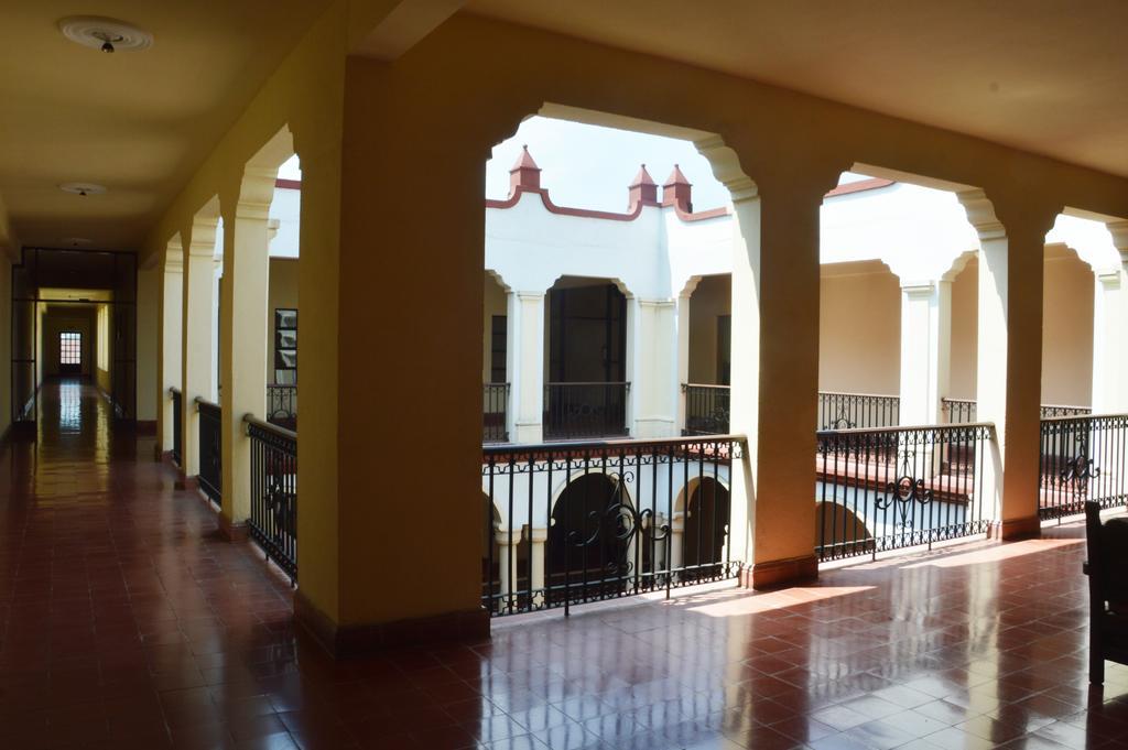 Hotel Los Monteros ซิวดัดบิกโตเรีย ภายนอก รูปภาพ