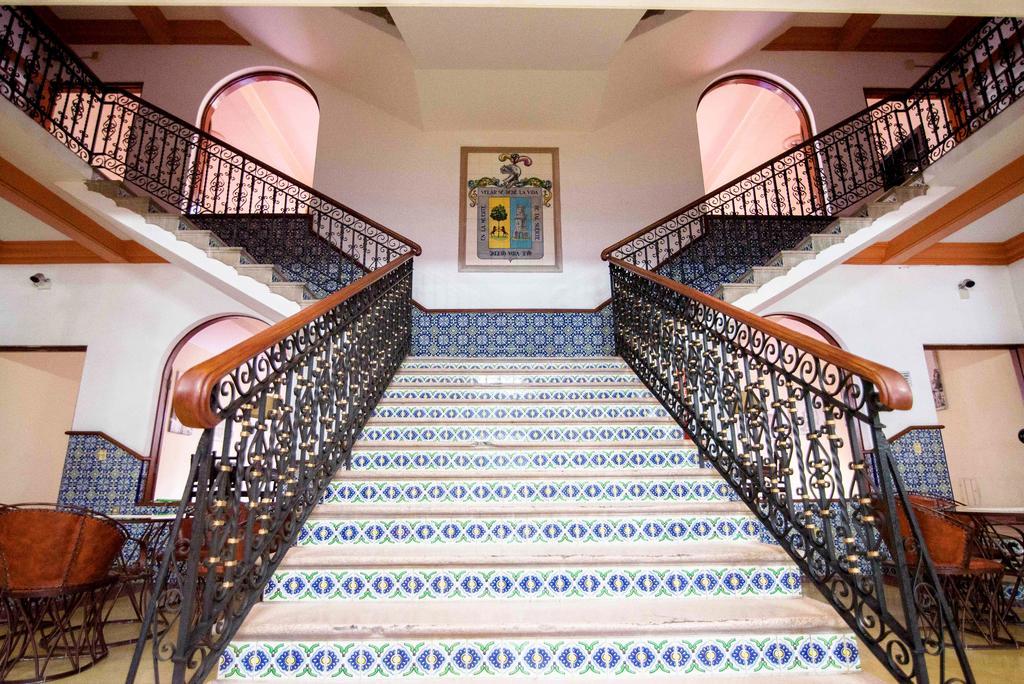 Hotel Los Monteros ซิวดัดบิกโตเรีย ภายนอก รูปภาพ