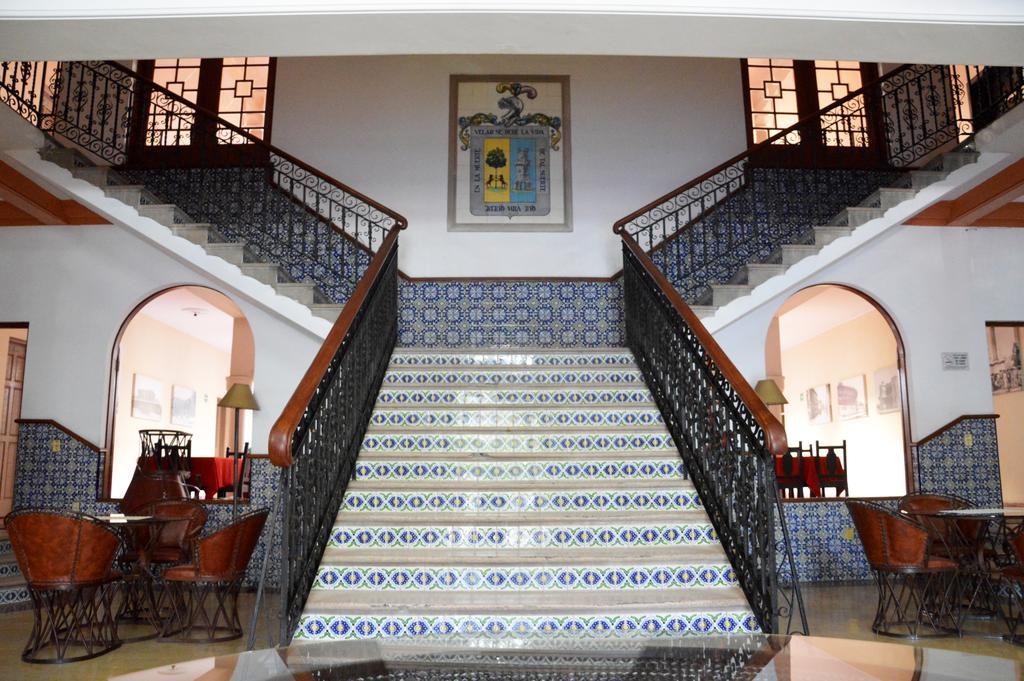 Hotel Los Monteros ซิวดัดบิกโตเรีย ภายนอก รูปภาพ