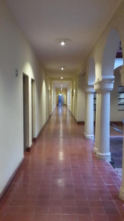 Hotel Los Monteros ซิวดัดบิกโตเรีย ภายนอก รูปภาพ